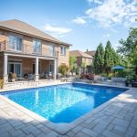 Quelle est la meilleure terrasse pour une piscine
